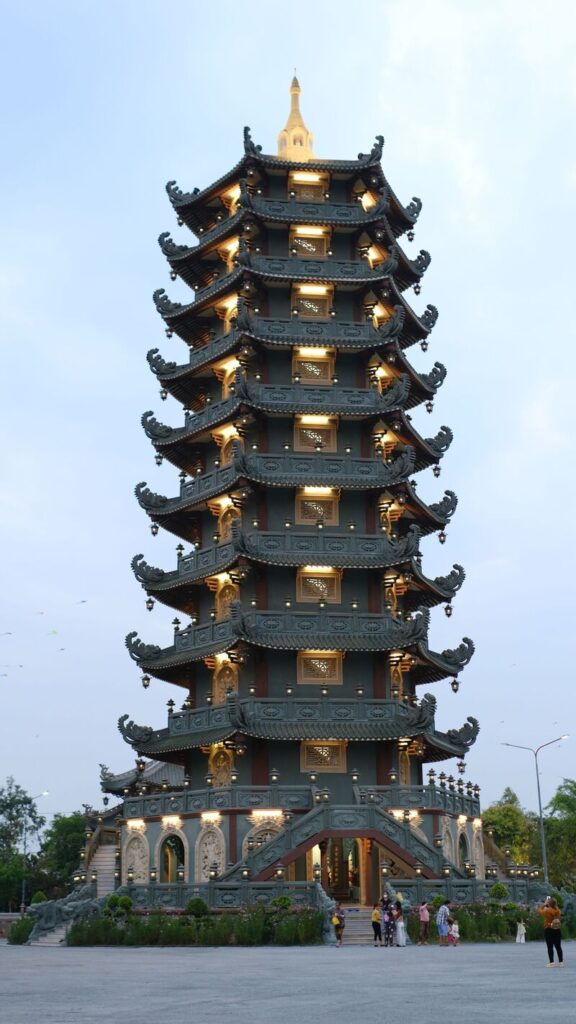Chùa gòn kén 1